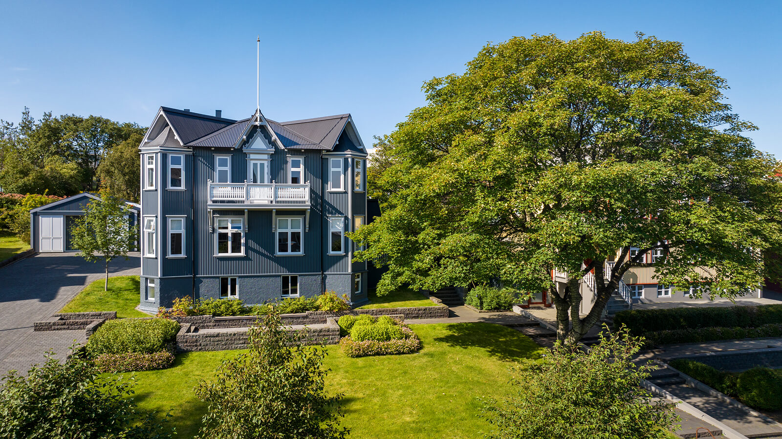 Suðurgata 12